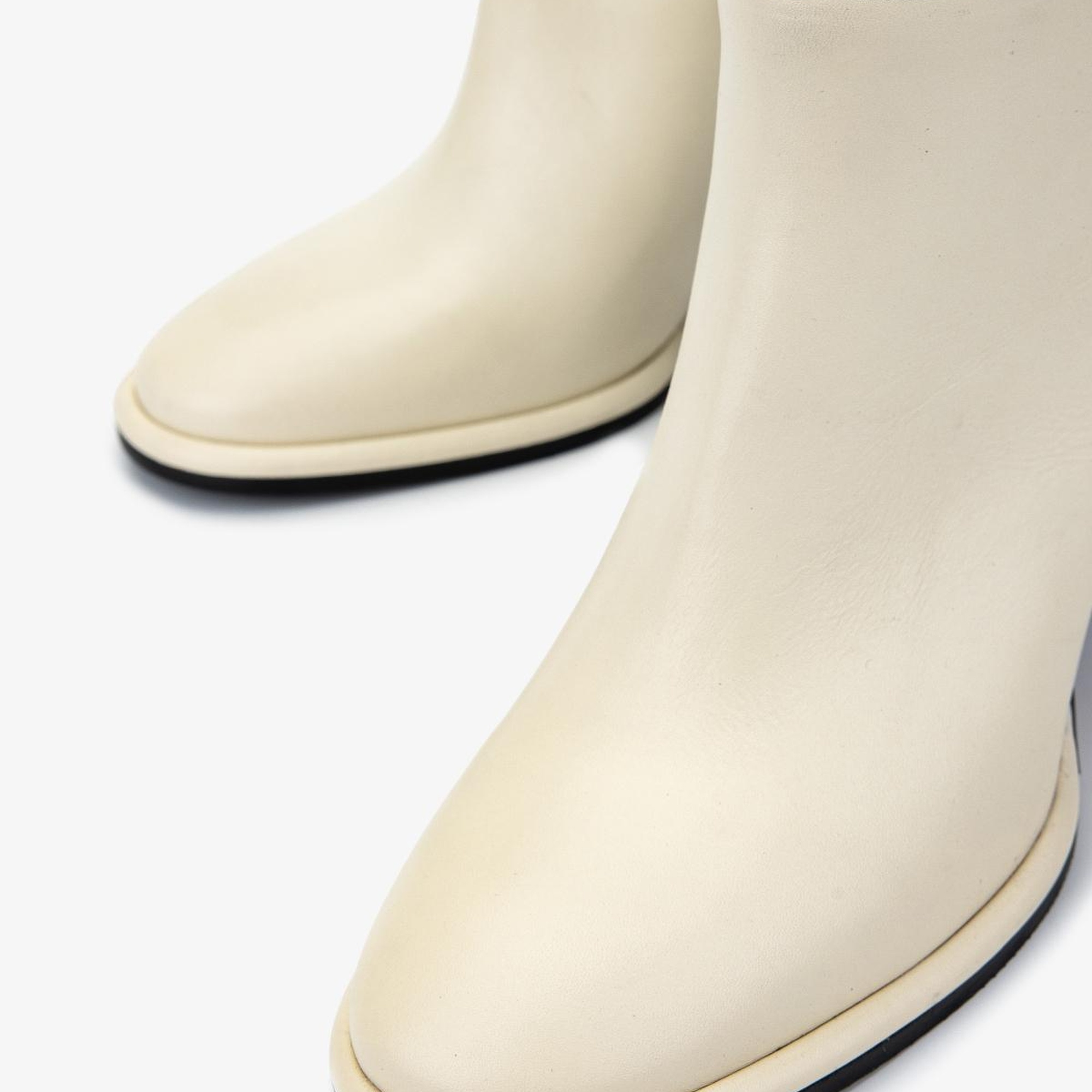 Valmenti Kadın Hakiki Deri Beyaz Casual Çizme