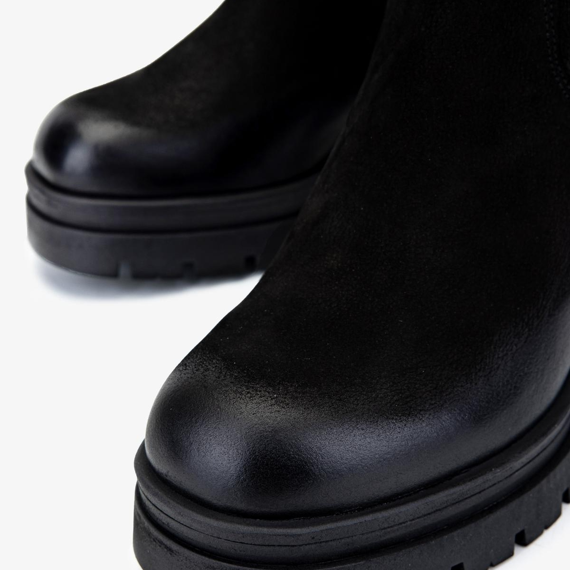 Valmenti Kadın Hakiki Deri Siyah Nubuk Casual Çizme