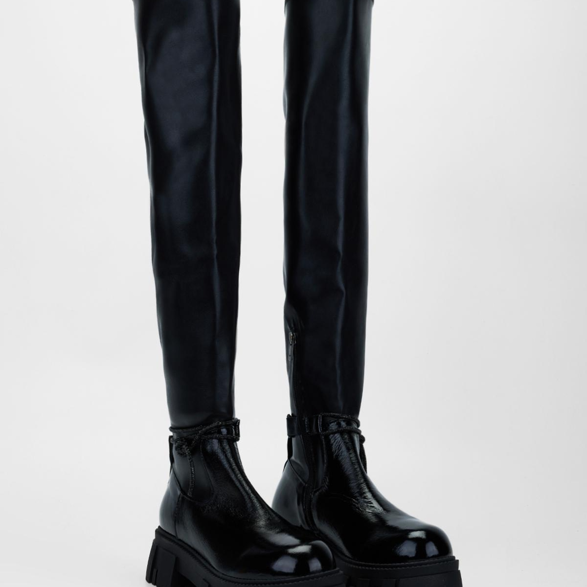 Valmenti Kadın Siyah Hakiki Deri Çizme