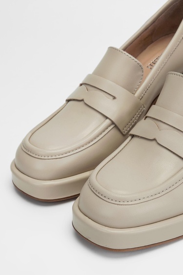  Valmenti Kadın Bej Hakiki Deri Topuklu Ayakkabı