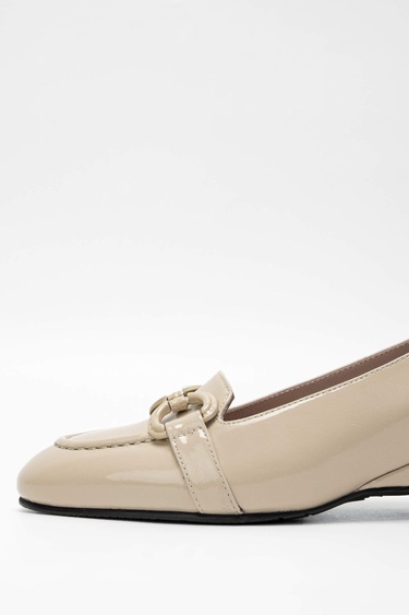  Tamer Tanca Kadın Hakiki Deri Bej Klasik Ayakkabı