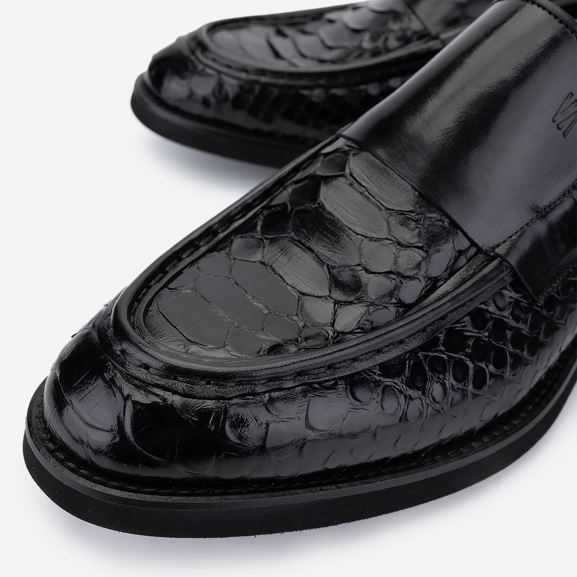 Valmenti Erkek Hakiki Deri Siyah Klasik Ayakkabı