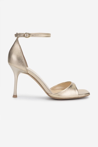  Valmenti Kadın Dore Topuklu Ayakkabı