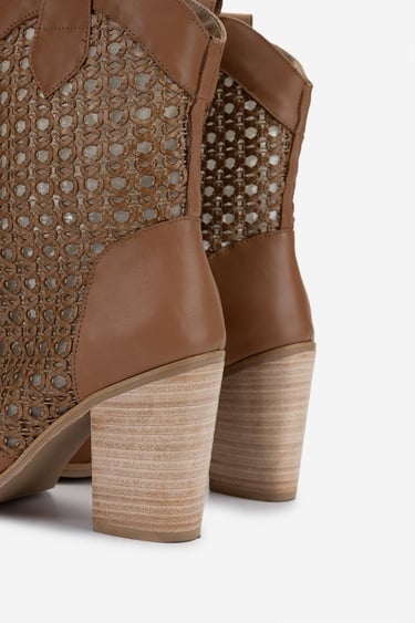  Valmenti Kadın Deri & Tekstil Taba Deri Topuklu Çizme