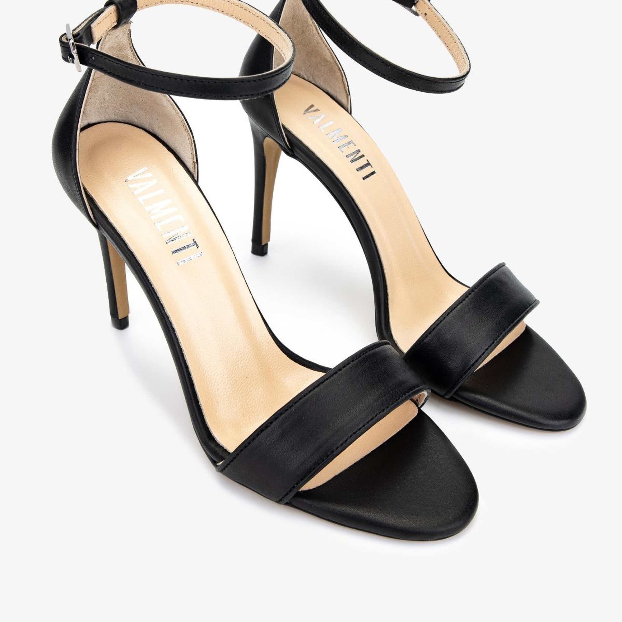 Valmenti Kadın Siyah Deri Topuklu Ayakkabı