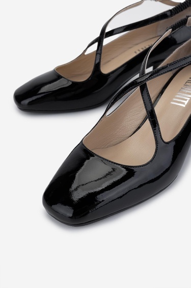  Valmenti Kadın Hakiki Deri Siyah Rugan Topuklu Ayakkabı