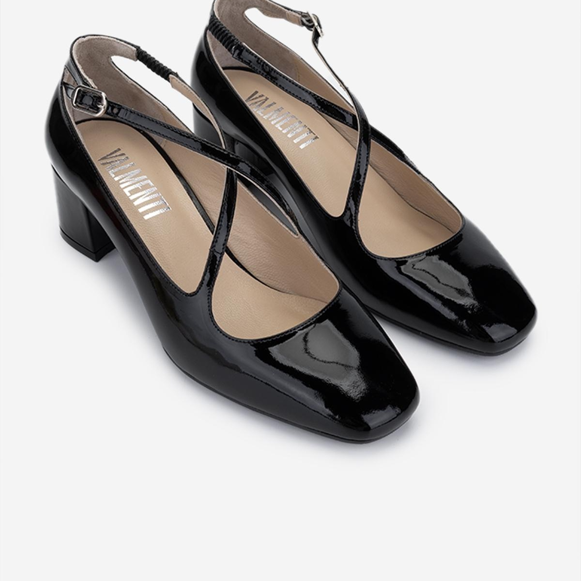 Valmenti Kadın Hakiki Deri Siyah Rugan Topuklu Ayakkabı
