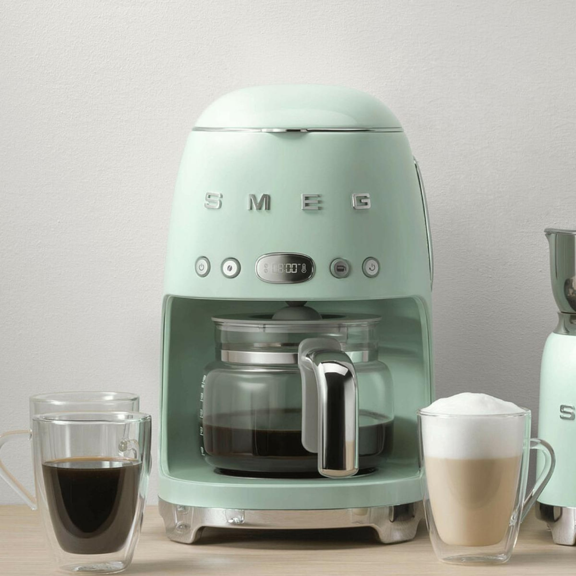 Smeg 50's Style Retro Pastel Yeşil Filtre Kahve Makinesi