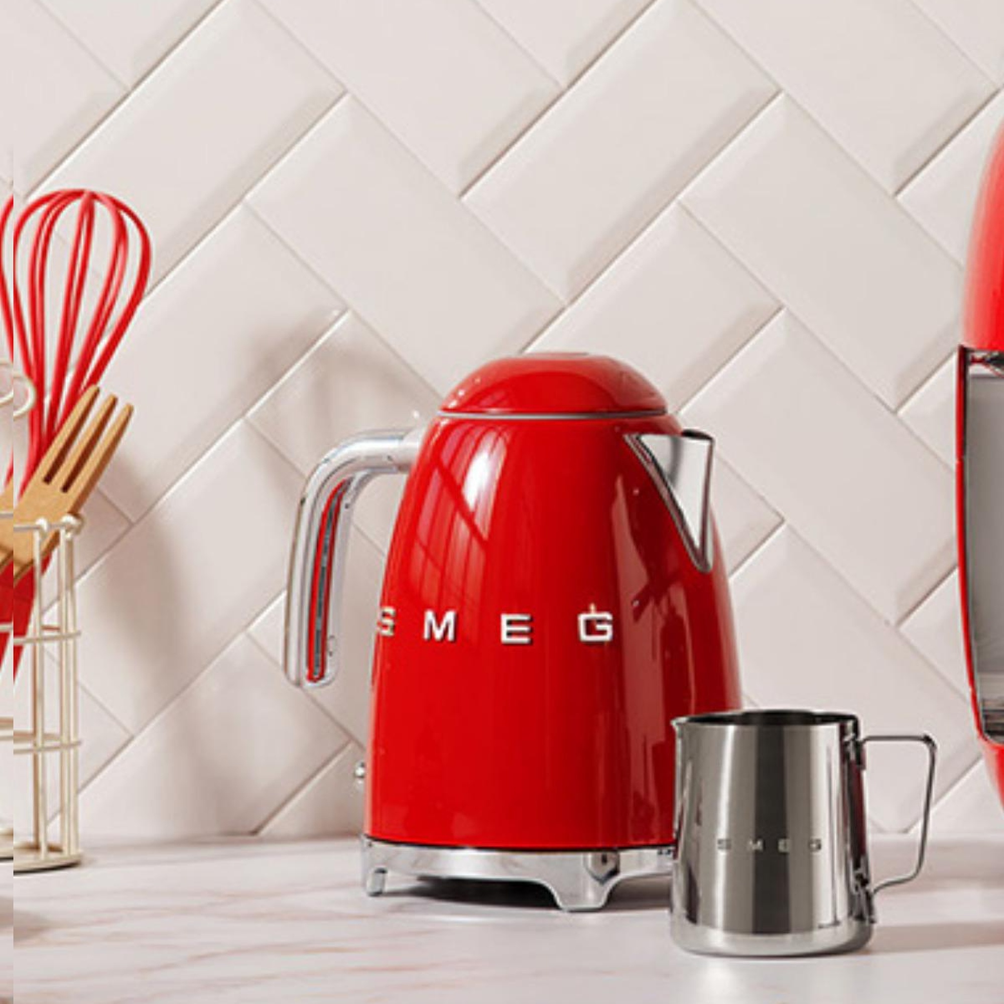 Smeg 50'S Style Retro Su Isıtıcı Kırmızı Klf03rdeu