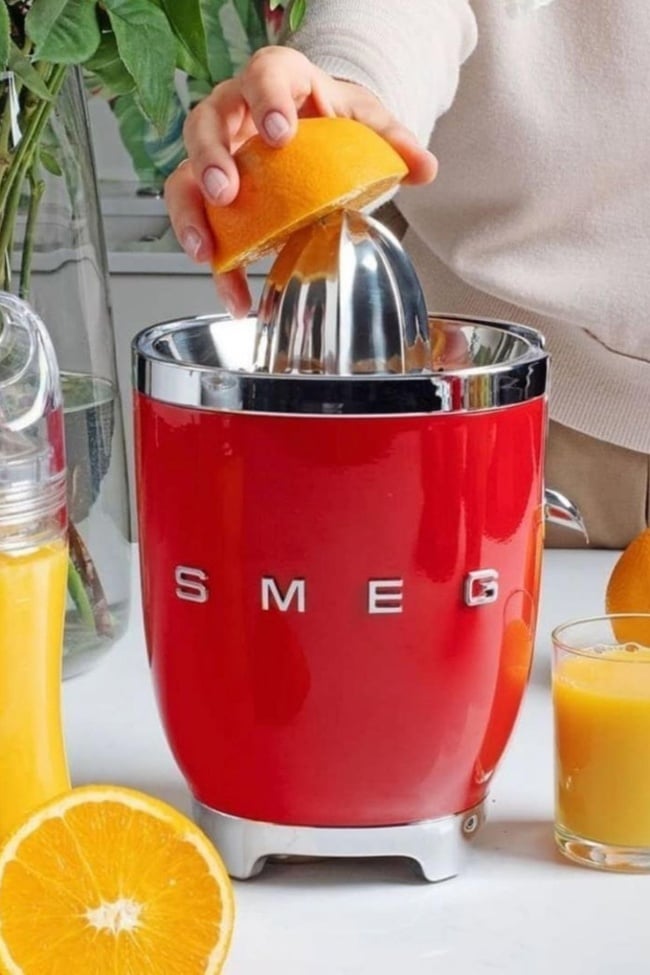  Smeg 50's Style Retro Kırmızı Narenciye Sıkacağı Cjf11rdeu