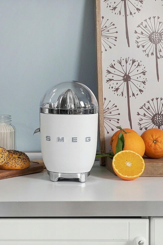  Smeg 50's Style Retro Beyaz Narenciye Sıkacağı Cjf01wheu