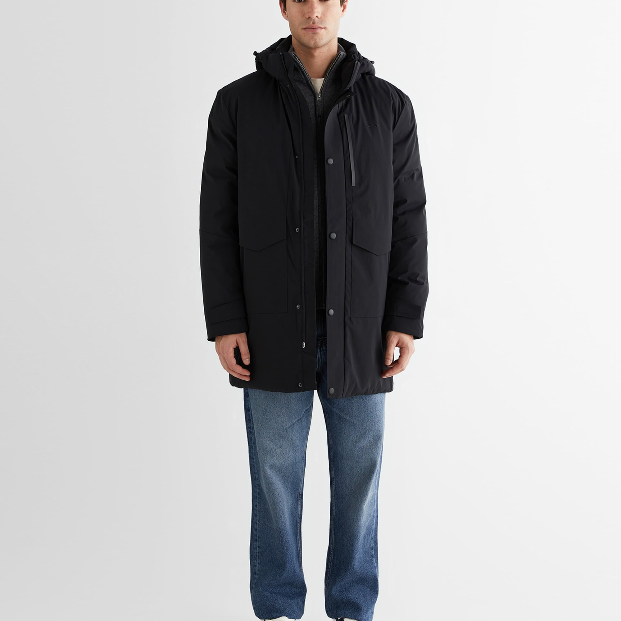 GANT Erkek Siyah Standart Fit Kapüşonlu Mont