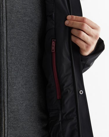  GANT Erkek Siyah Standart Fit Kapüşonlu Mont