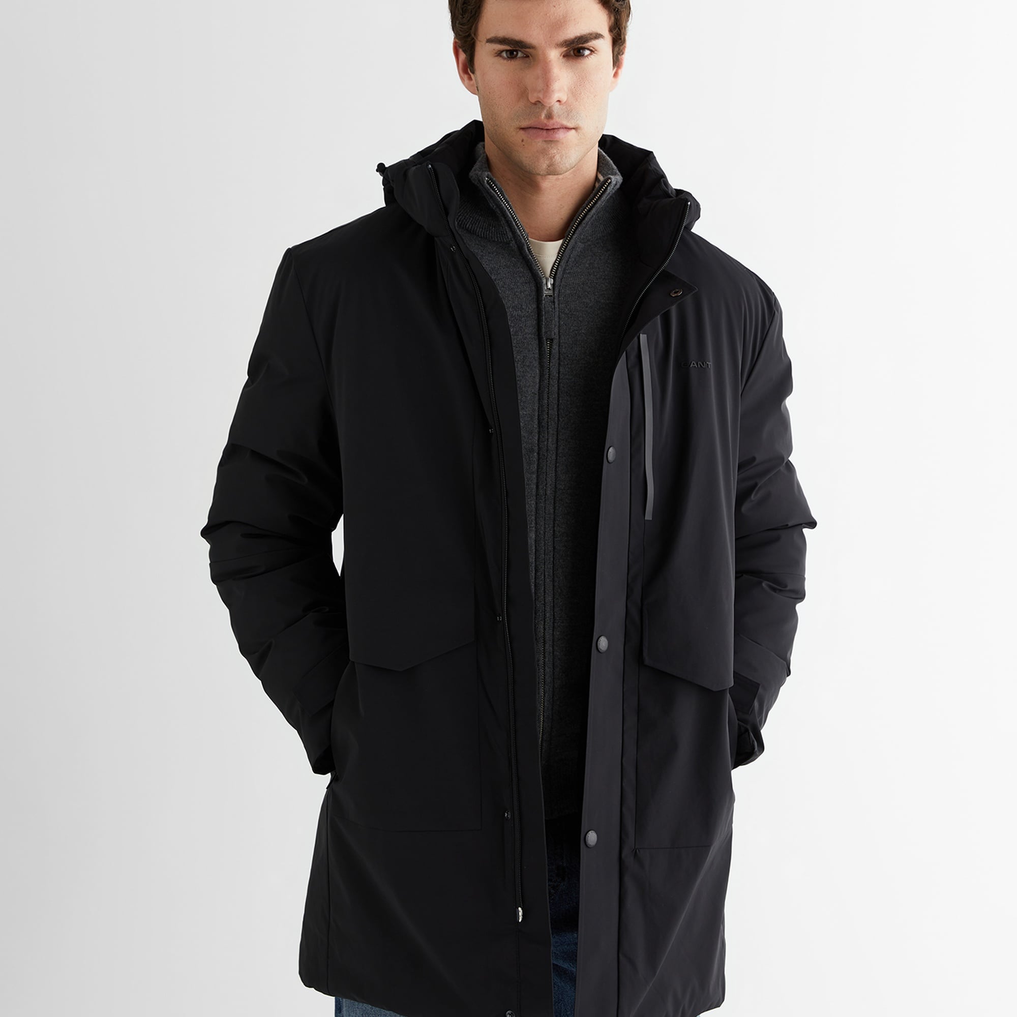 GANT Erkek Siyah Standart Fit Kapüşonlu Mont