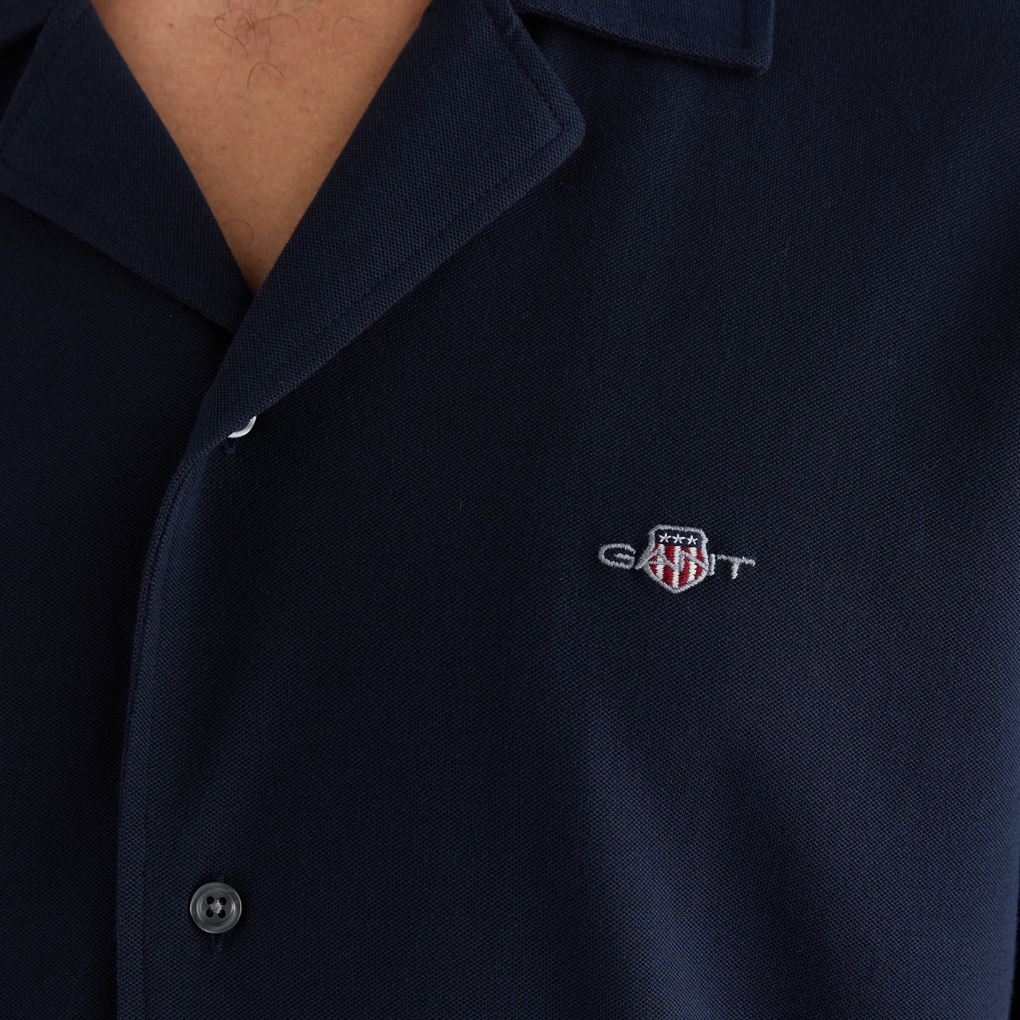 GANT Erkek Mavi Düğmeli Yaka Gömlek