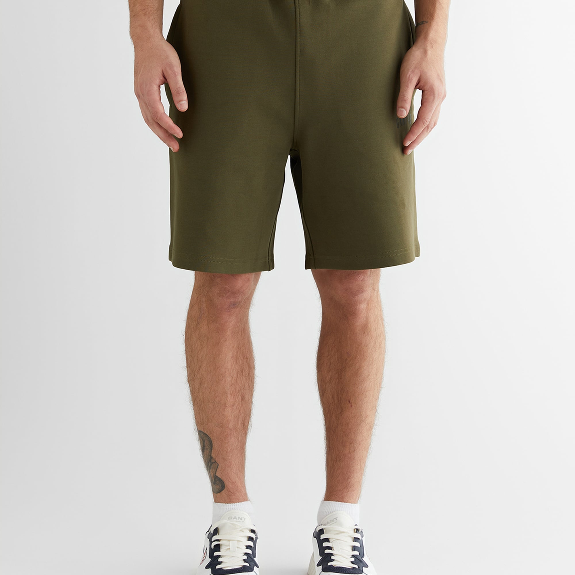 GANT Erkek Yeşil Regular Fit Logolu Şort