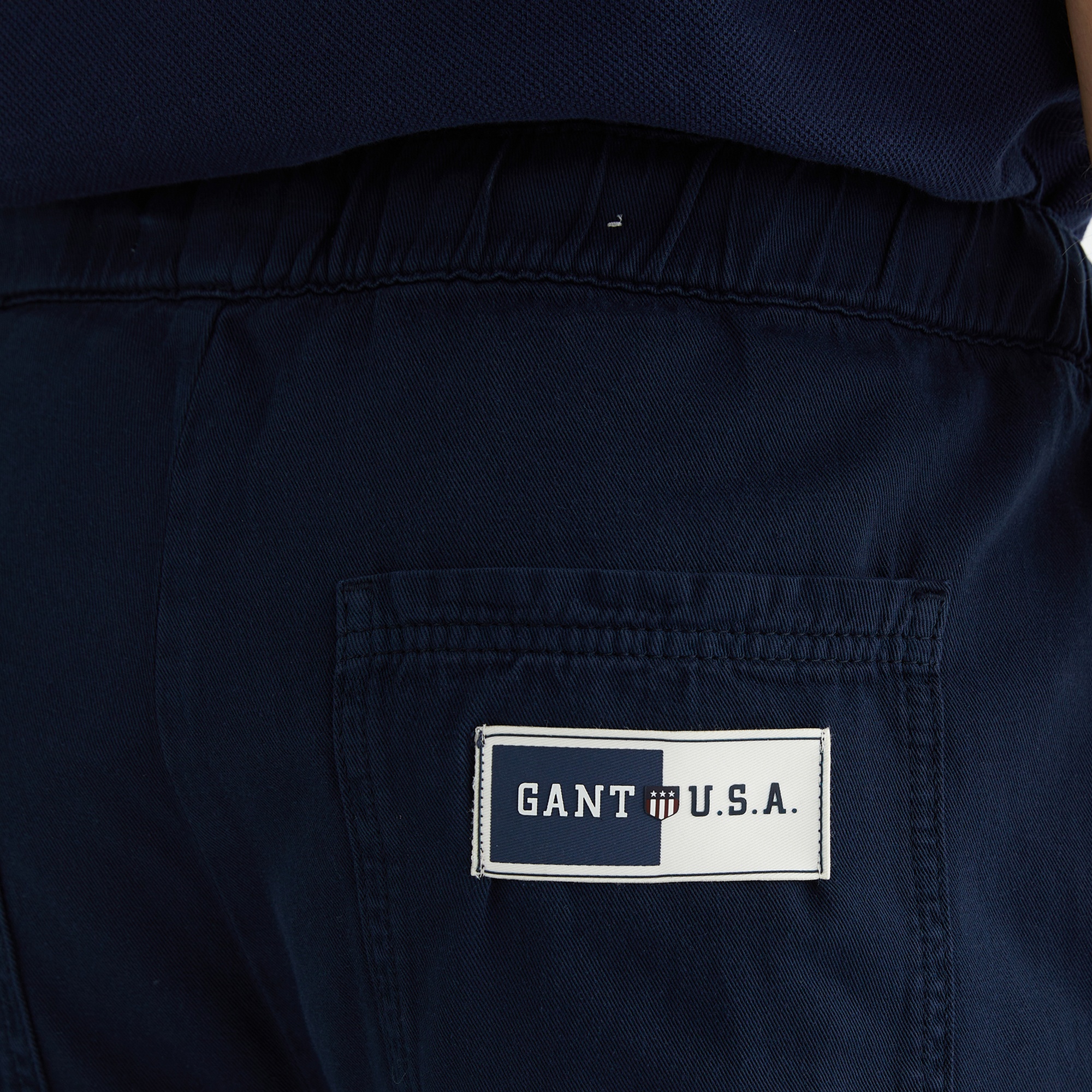 GANT Erkek Lacivert Standart Fit Pantolon