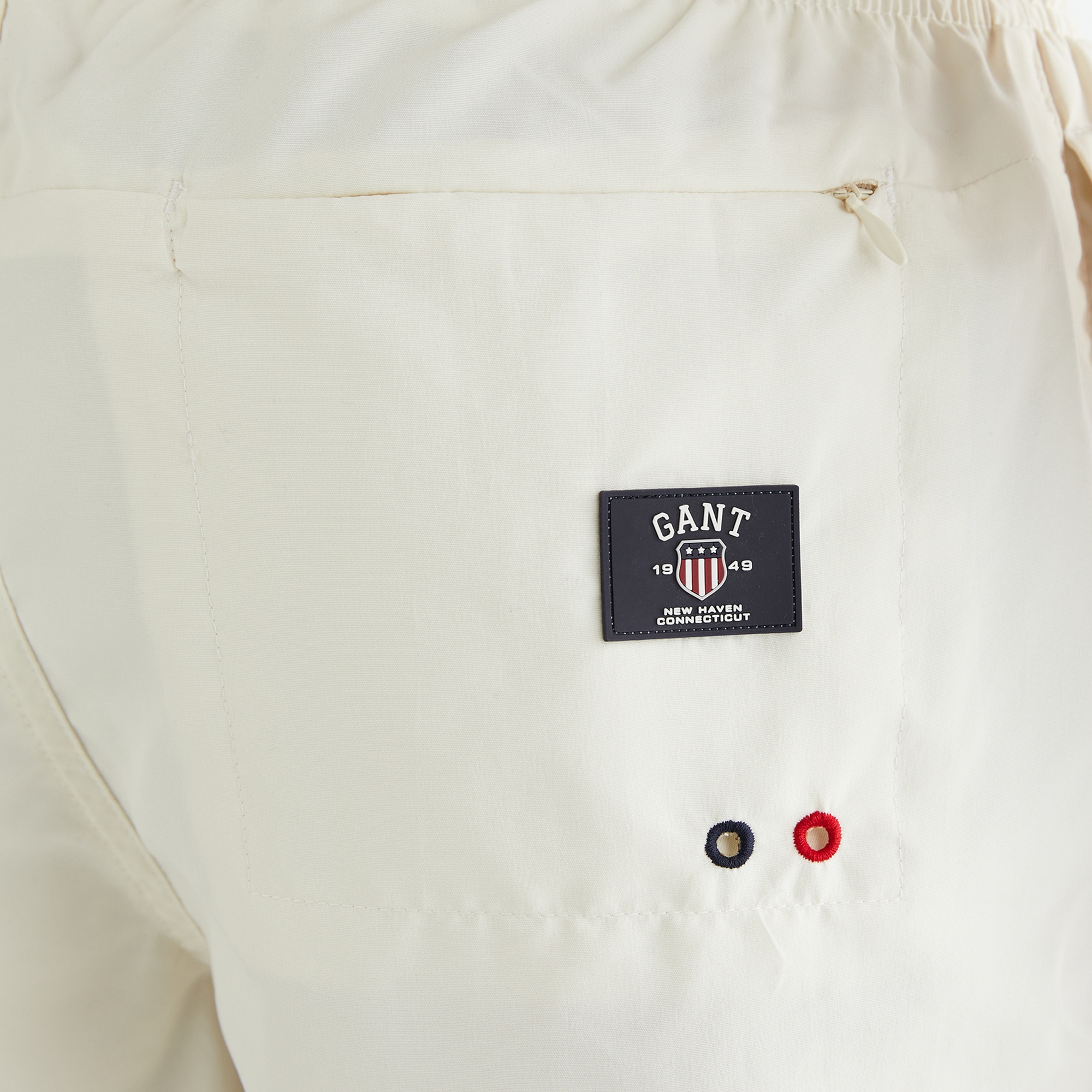 GANT Erkek Krem Regular Fit Logolu Mayo Şort