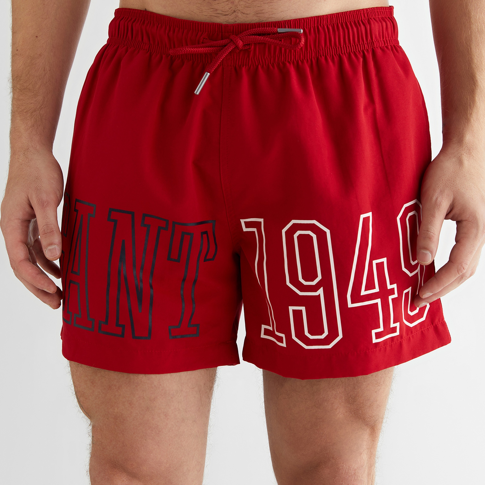 GANT Erkek Kırmızı Regular Fit Logolu Mayo Şort