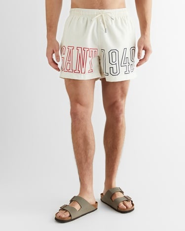  GANT Erkek Krem Regular Fit Logolu Mayo Şort