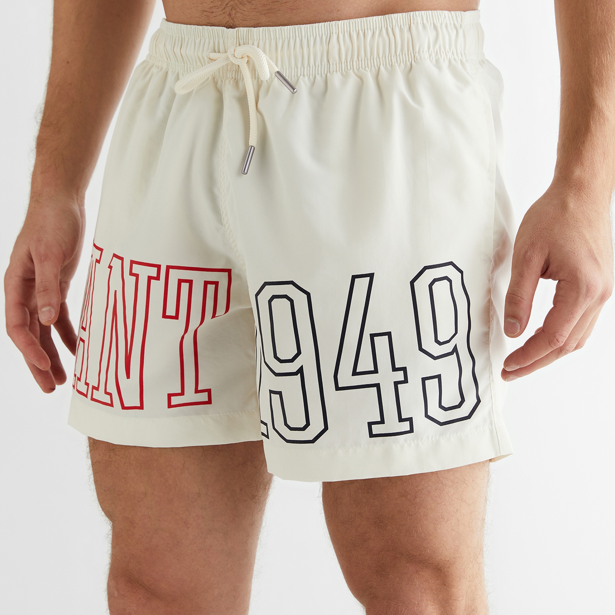 GANT Erkek Krem Regular Fit Logolu Mayo Şort