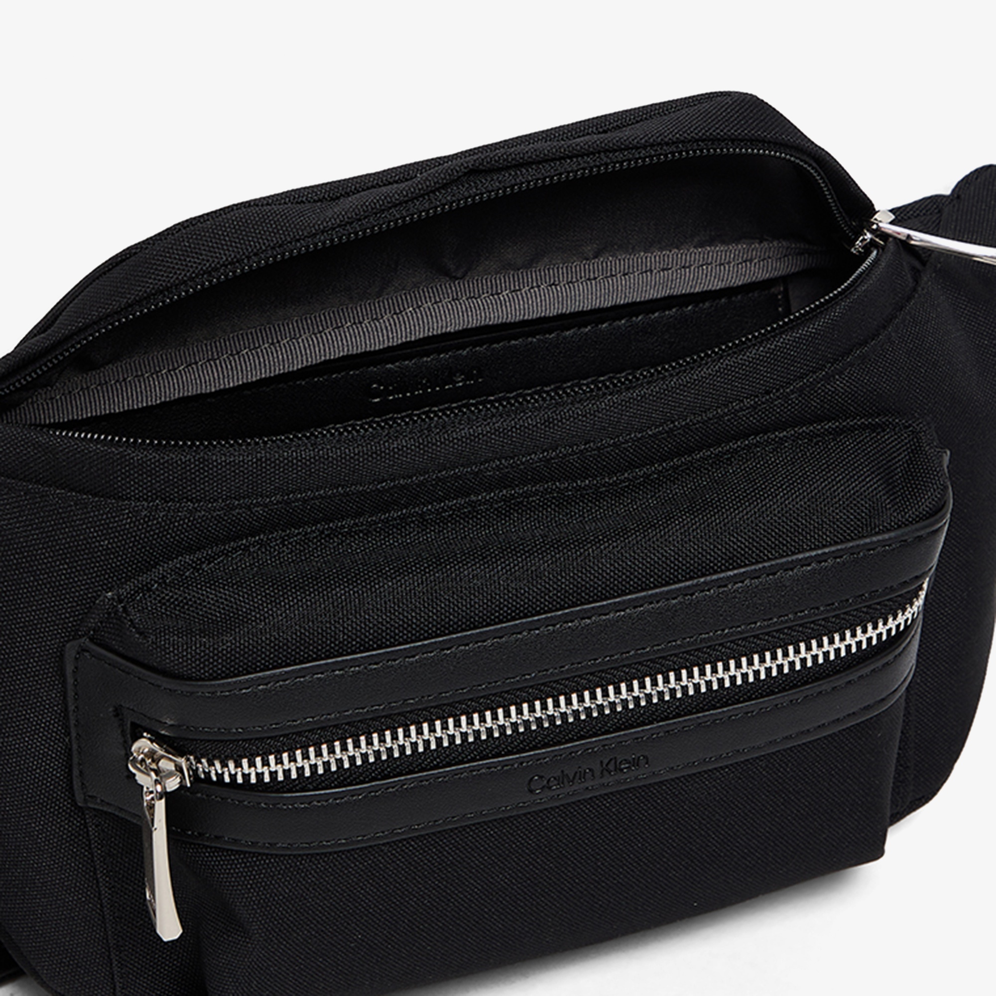 Calvin Klein Contrast Belt Erkek Siyah Çanta