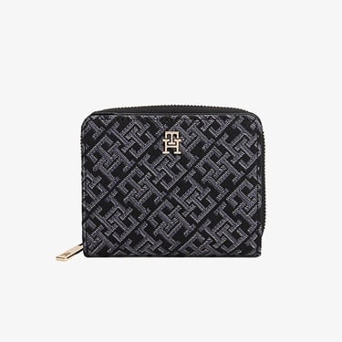  Tommy Hilfiger Icon Med Flap Jacquard Kadın Siyah Cüzdan