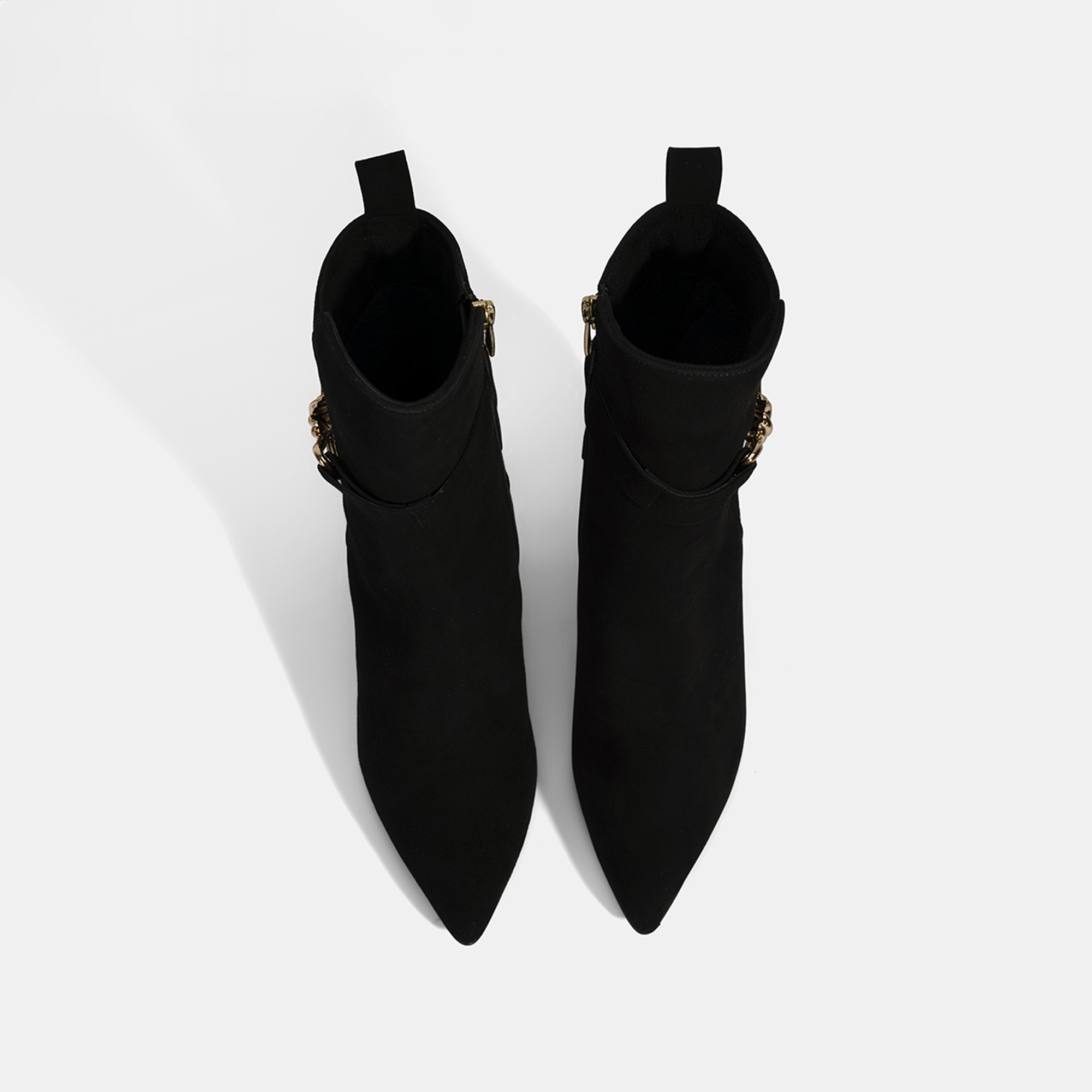 Kadın Siyah Sivri Burunlu İnce Topuklu Süet Çizme