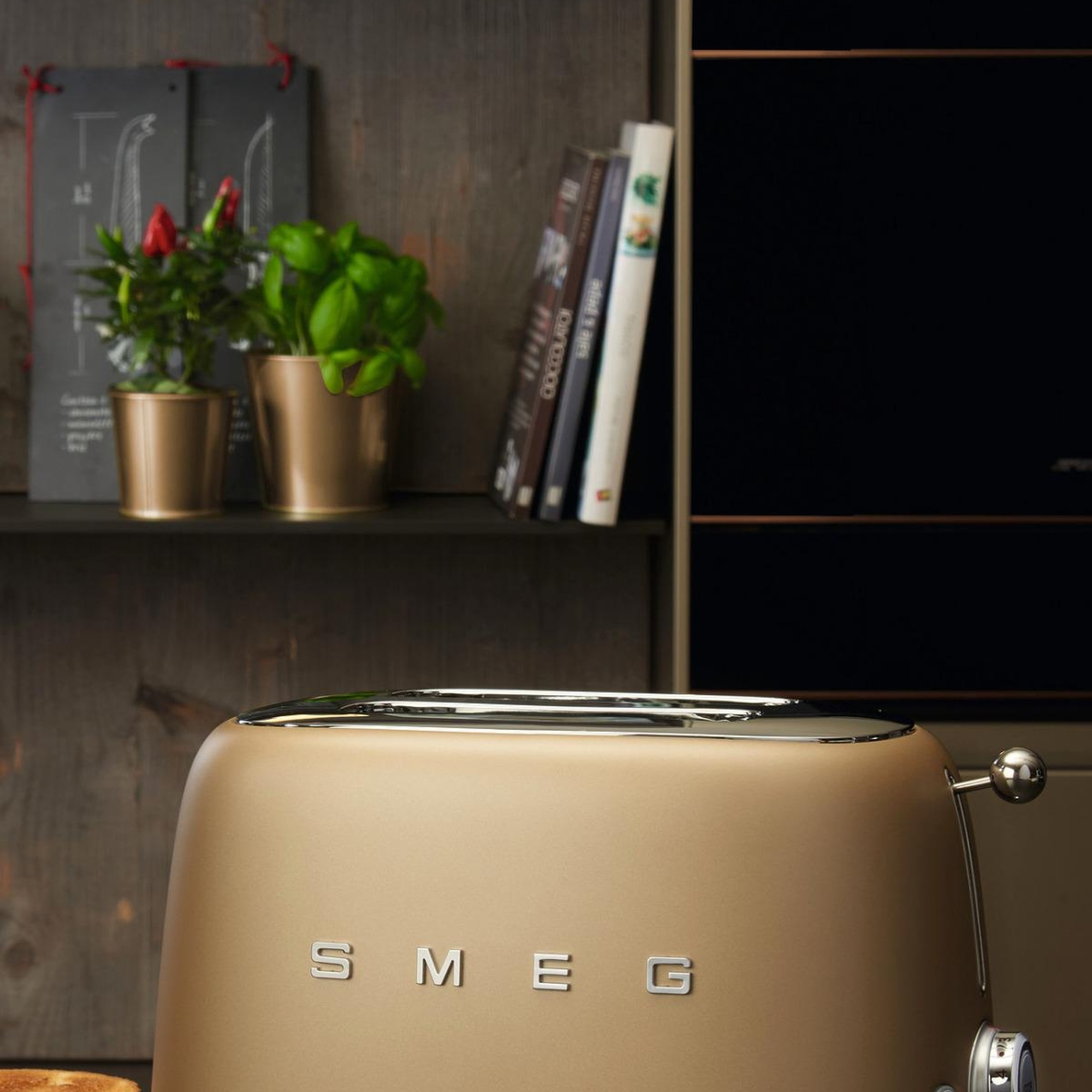 Smeg 50's Style Retro Mat Gold 2x1 Ekmek Kızartma Makinesi Tsf01chmeu