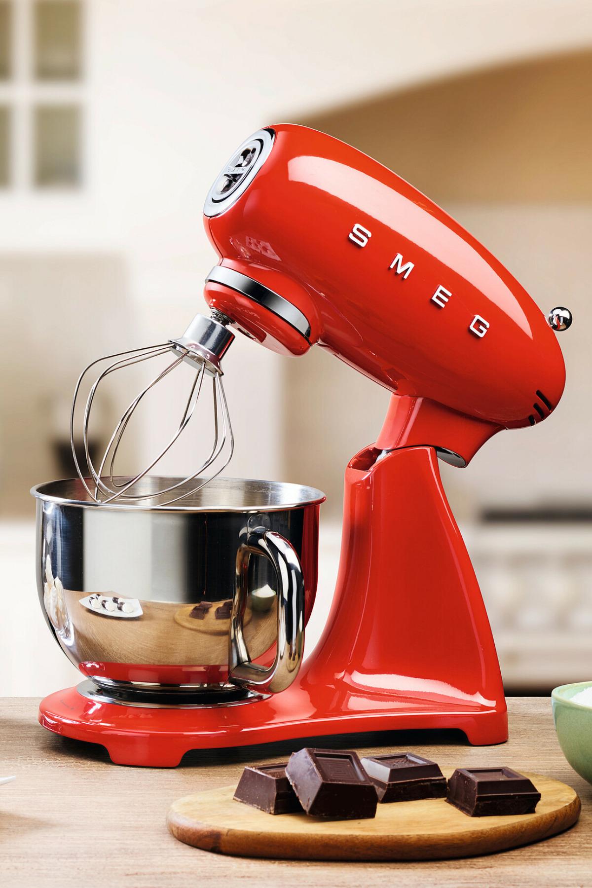  Smeg 50's Style Retro 4.8 Litre Kırmızı Stand Mikser Smf03rdeu