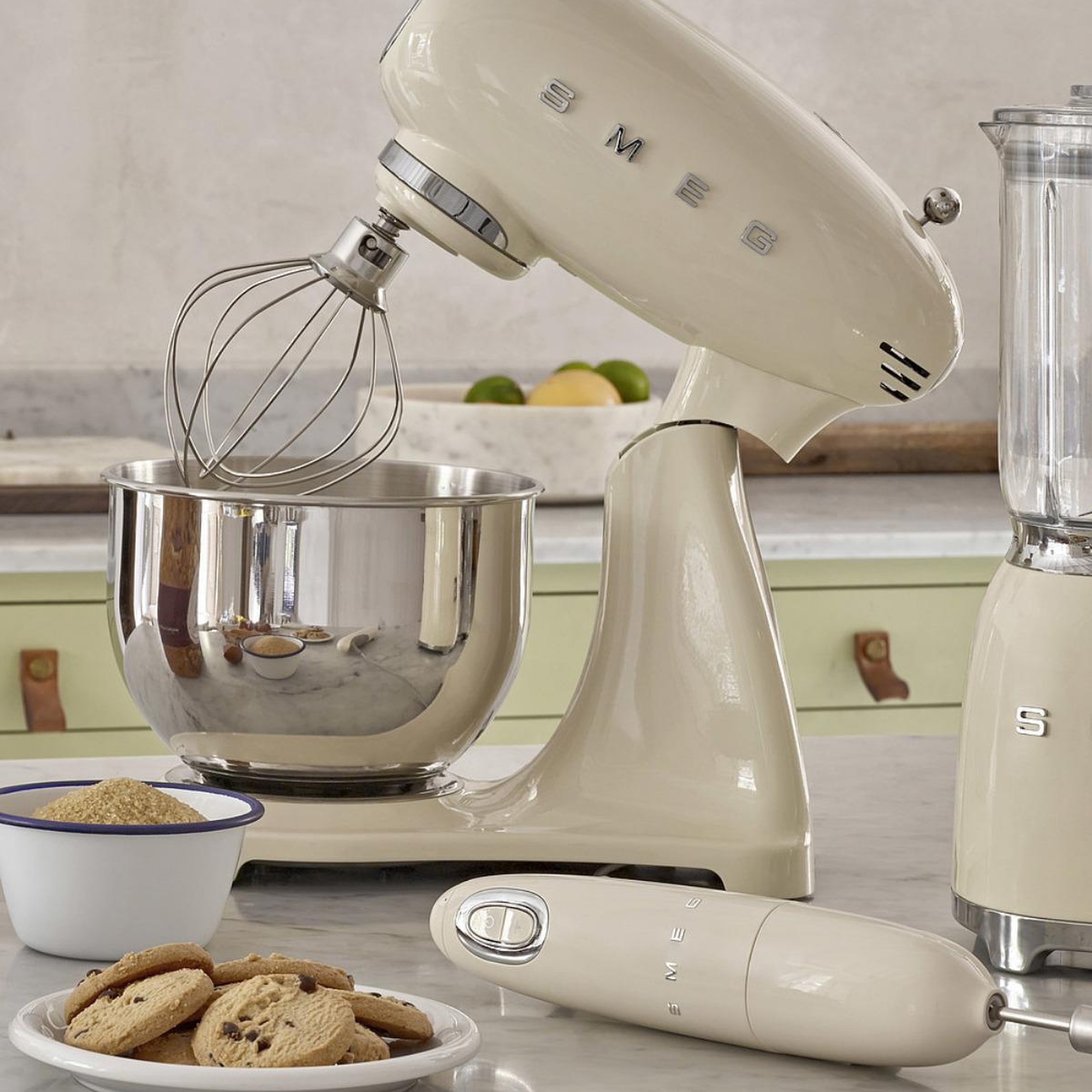 Smeg 50's Style Retro 4.8 Litre Krem Stand Mikser SMF03CREU