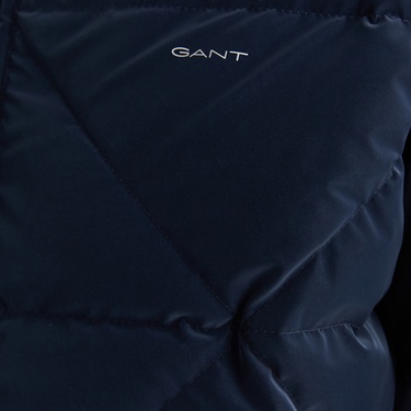  GANT Kadın Lacivert Kapüşonlu Kapitone Mont