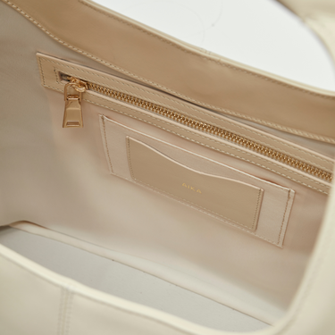  Aura Grande Deri Omuz Çantası