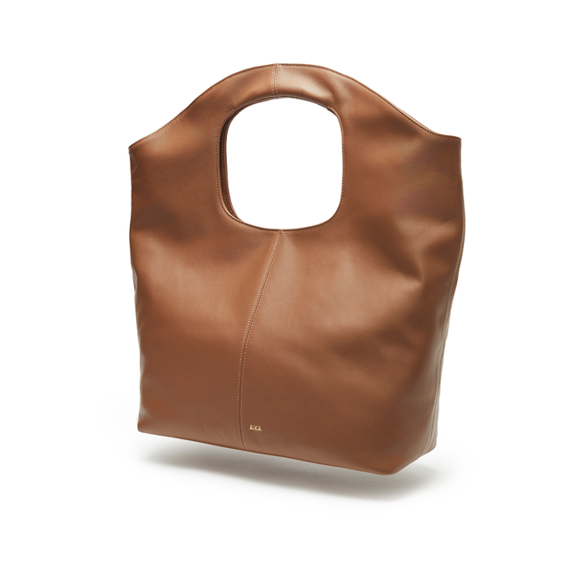  Aura Grande Deri Omuz Çantası