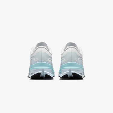  On Cloudflow Kadın Beyaz Spor Ayakkabı