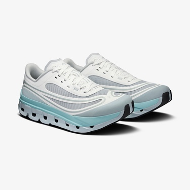  On Cloudflow Kadın Beyaz Spor Ayakkabı