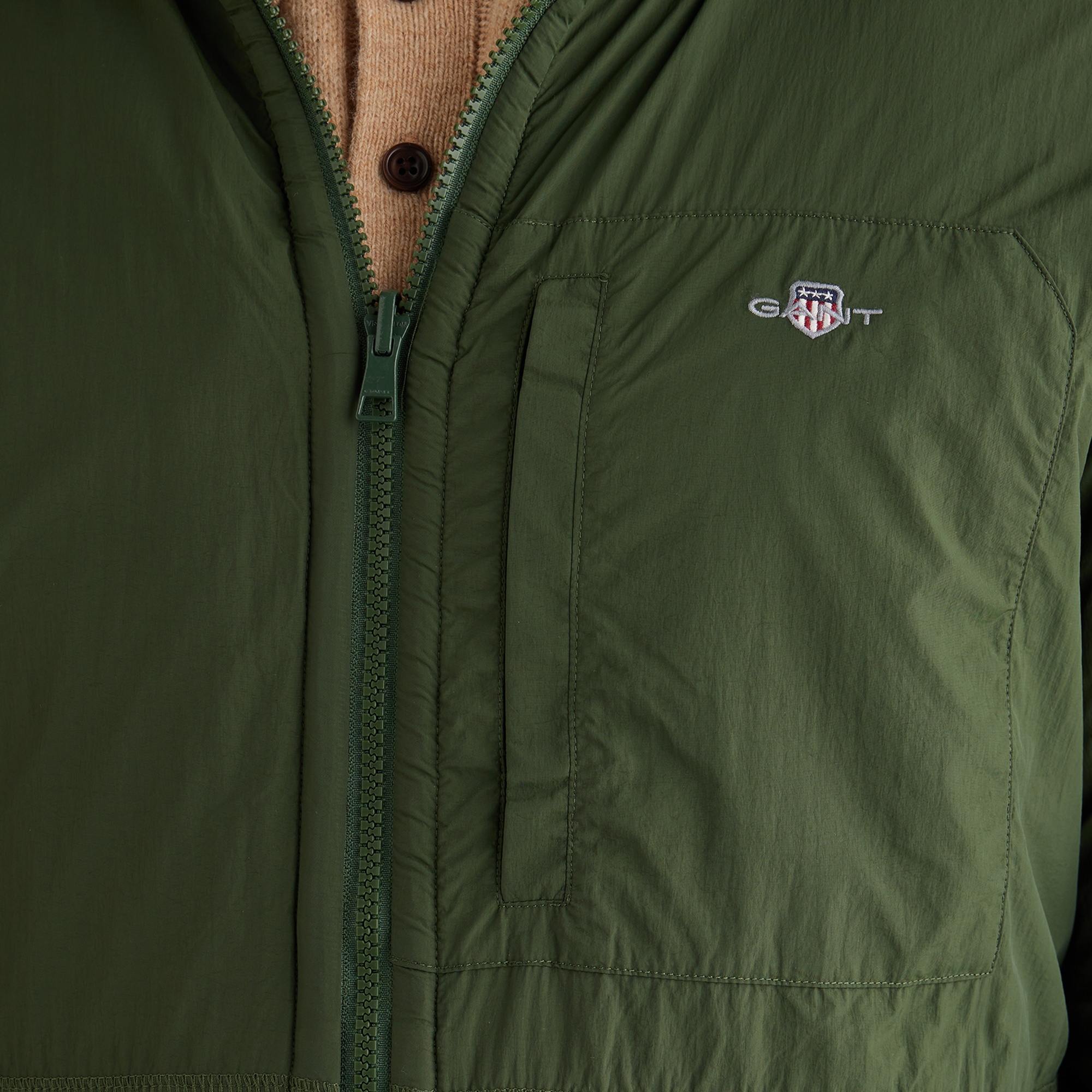 GANT Erkek Haki Standart Fit T-Shirt