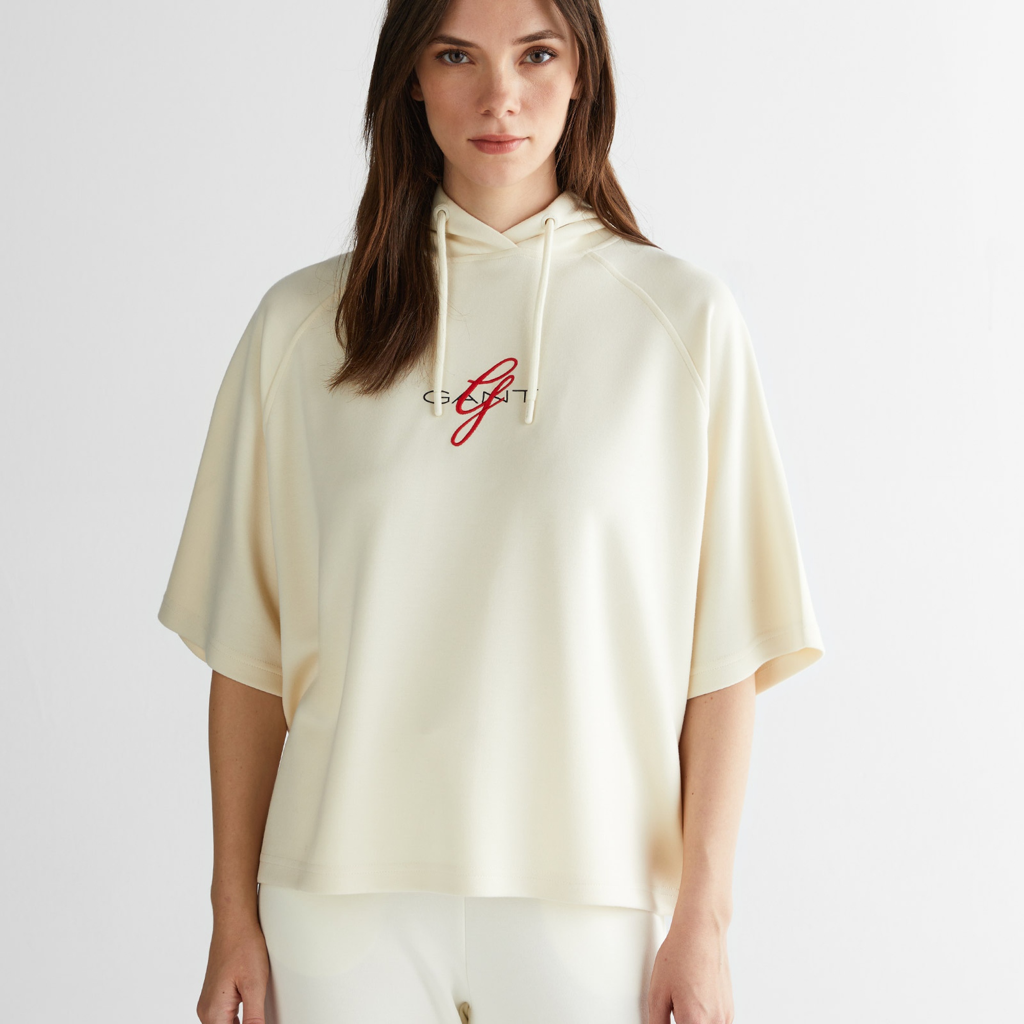 GANT Kadın Krem Bisiklet Yaka Logolu Sweatshirt