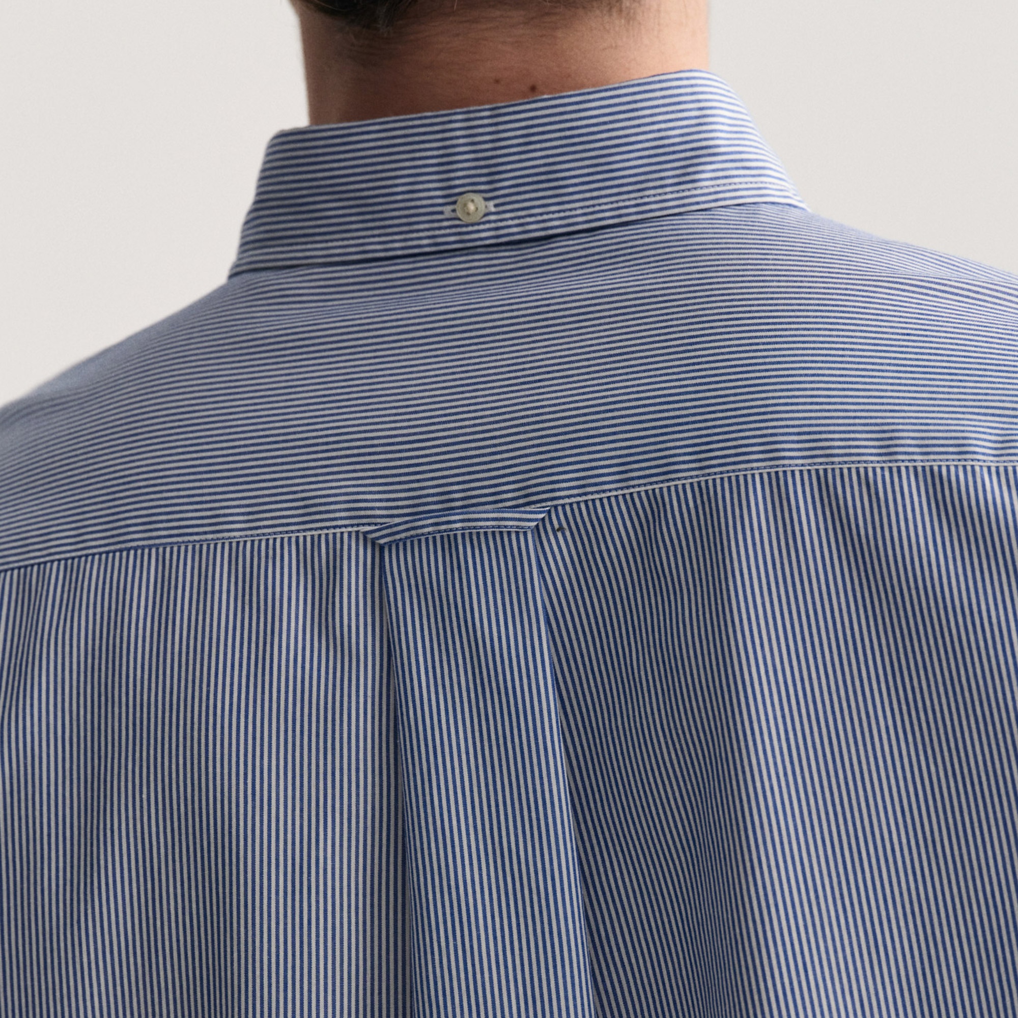 GANT Erkek Mavi Regular Fit Çizgili Düğmeli Yaka Gömlek