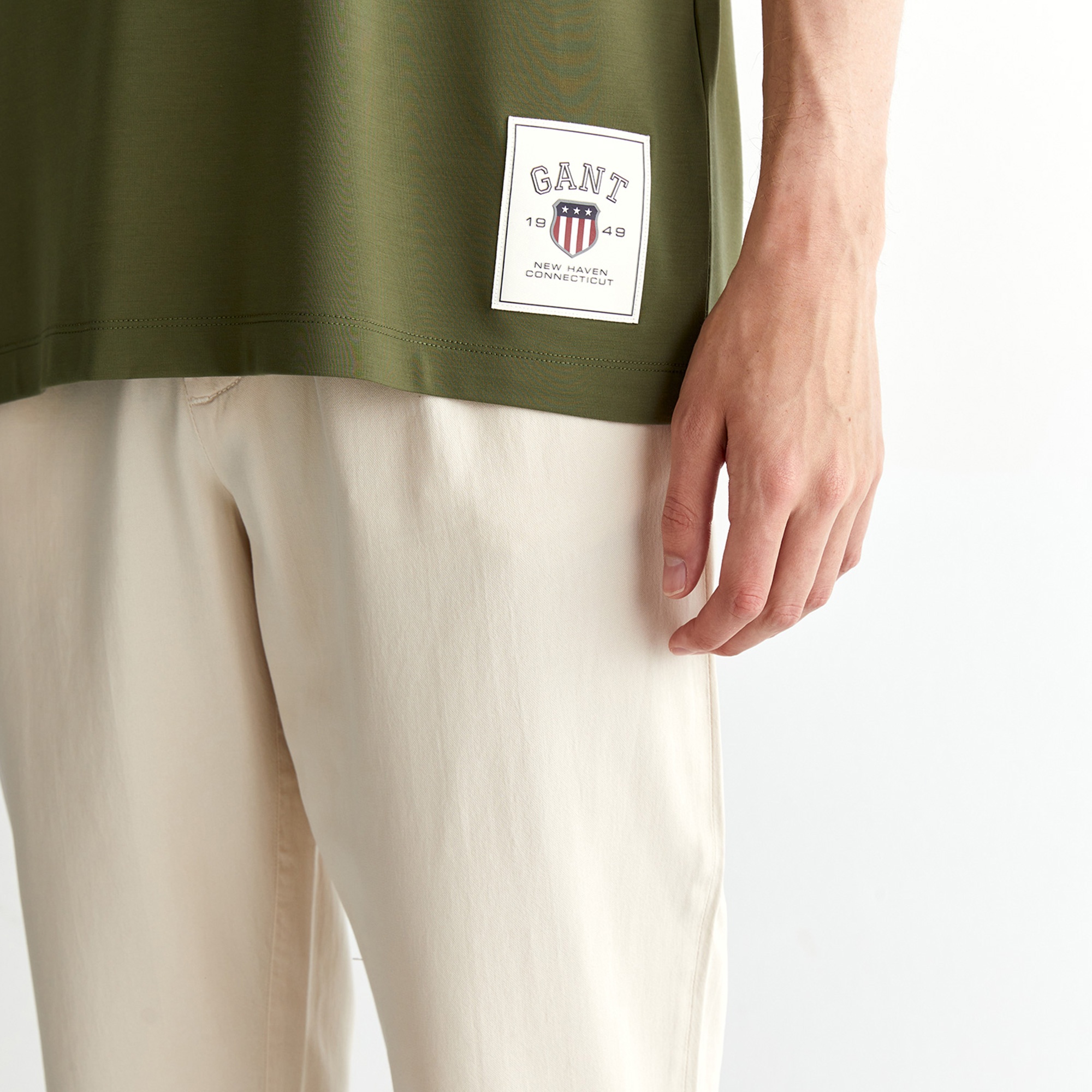 GANT Erkek Yeşil Relaxed Fit Bisiklet Yaka Logolu T-Shirt