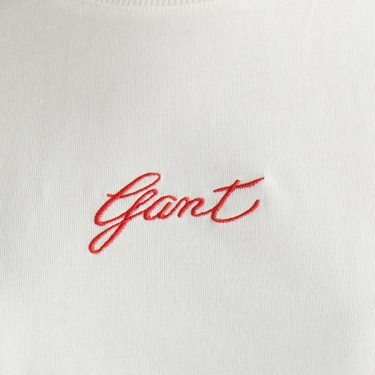  GANT Kadın Krem Bisiklet Yaka Logolu T-Shirt