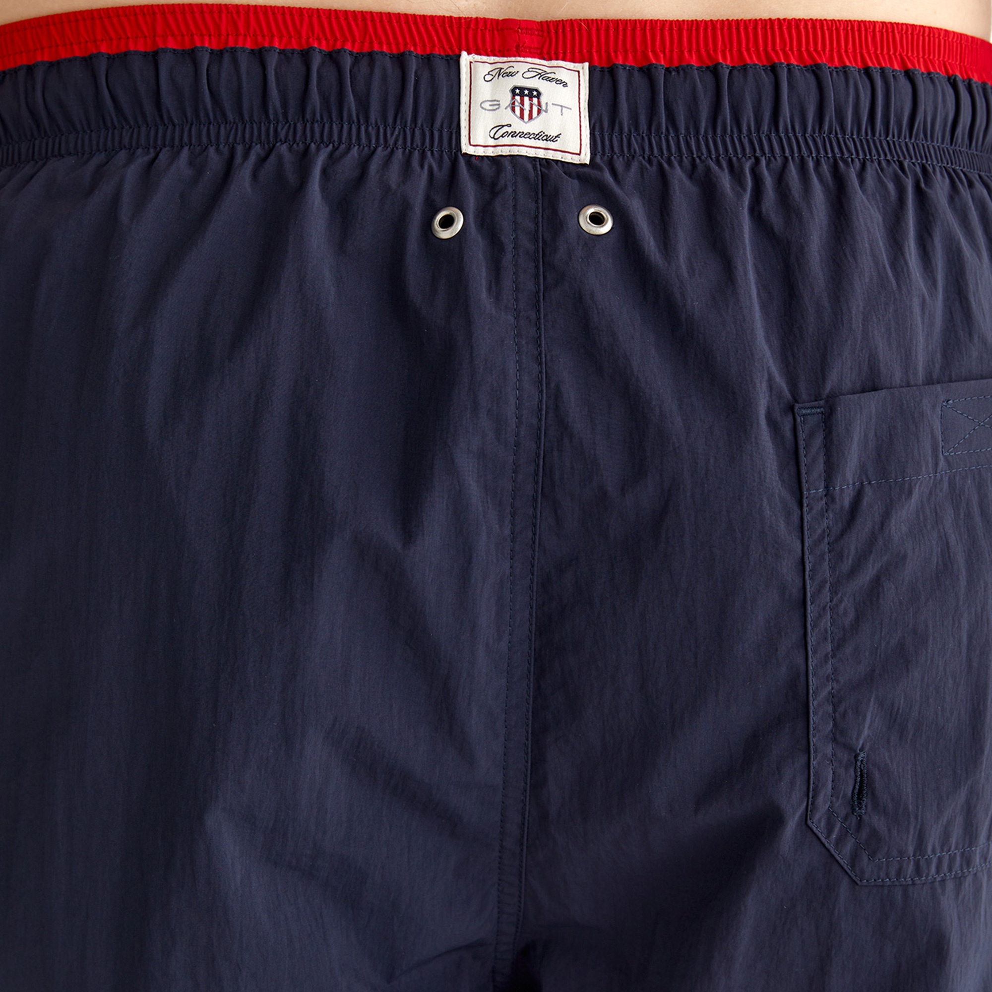 GANT Erkek Lacivert Regular Fit Logolu Mayo Şort