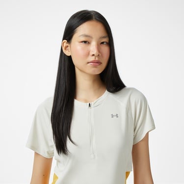  Under Armour Trail Run Kadın Beyaz Koşu T-Shirt