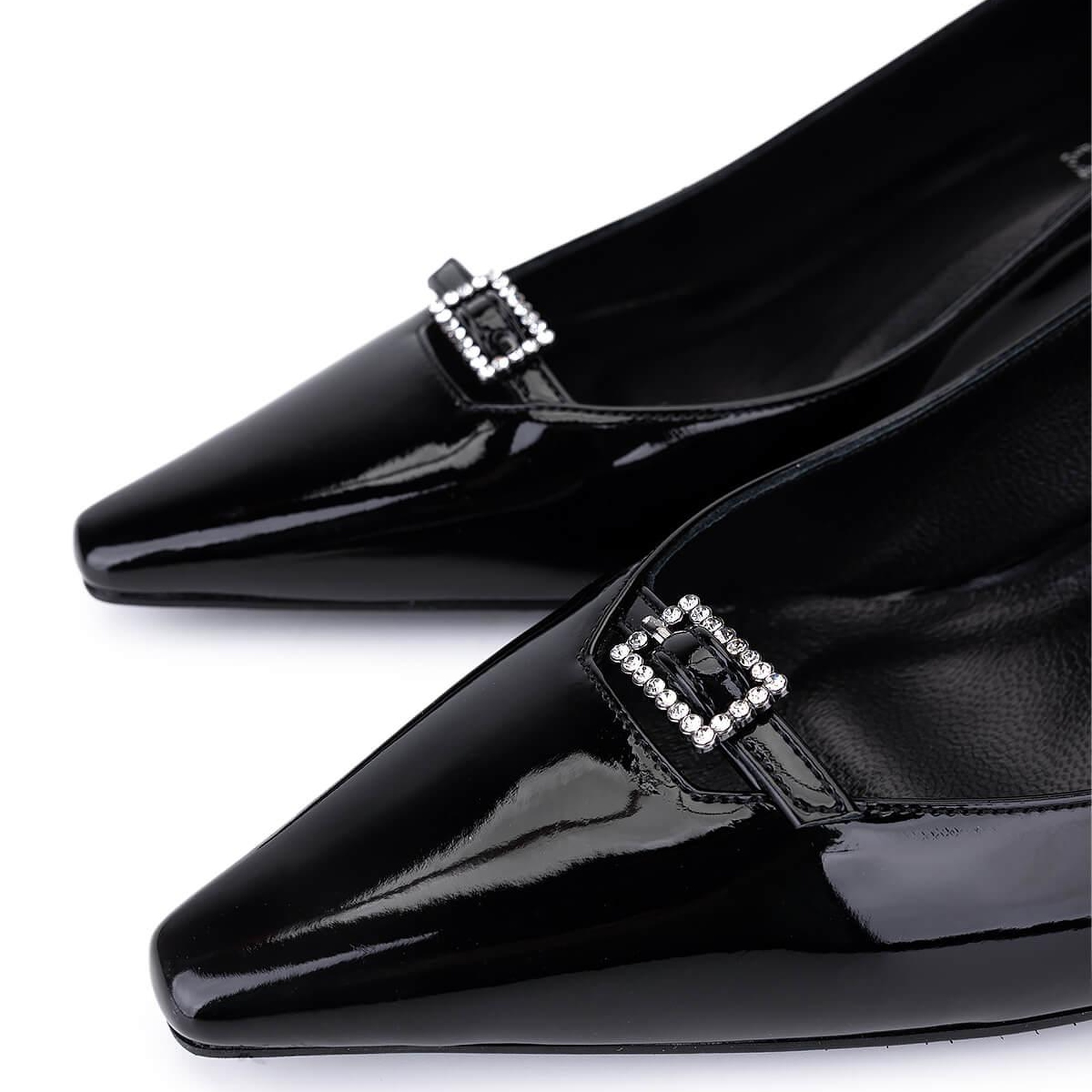 Tamer Tanca Kadın Suni Deri Siyah Rugan Topuklu Ayakkabı