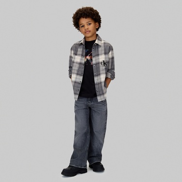  Calvin Klein Filled-In Photo Mono Çocuk Siyah T-Shirt