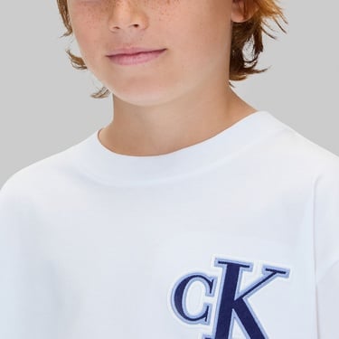  Calvin Klein Festive Graphic Çocuk Beyaz T-Shirt