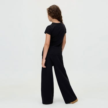  Calvin Klein Script Logo Graphic Çocuk Siyah T-Shirt