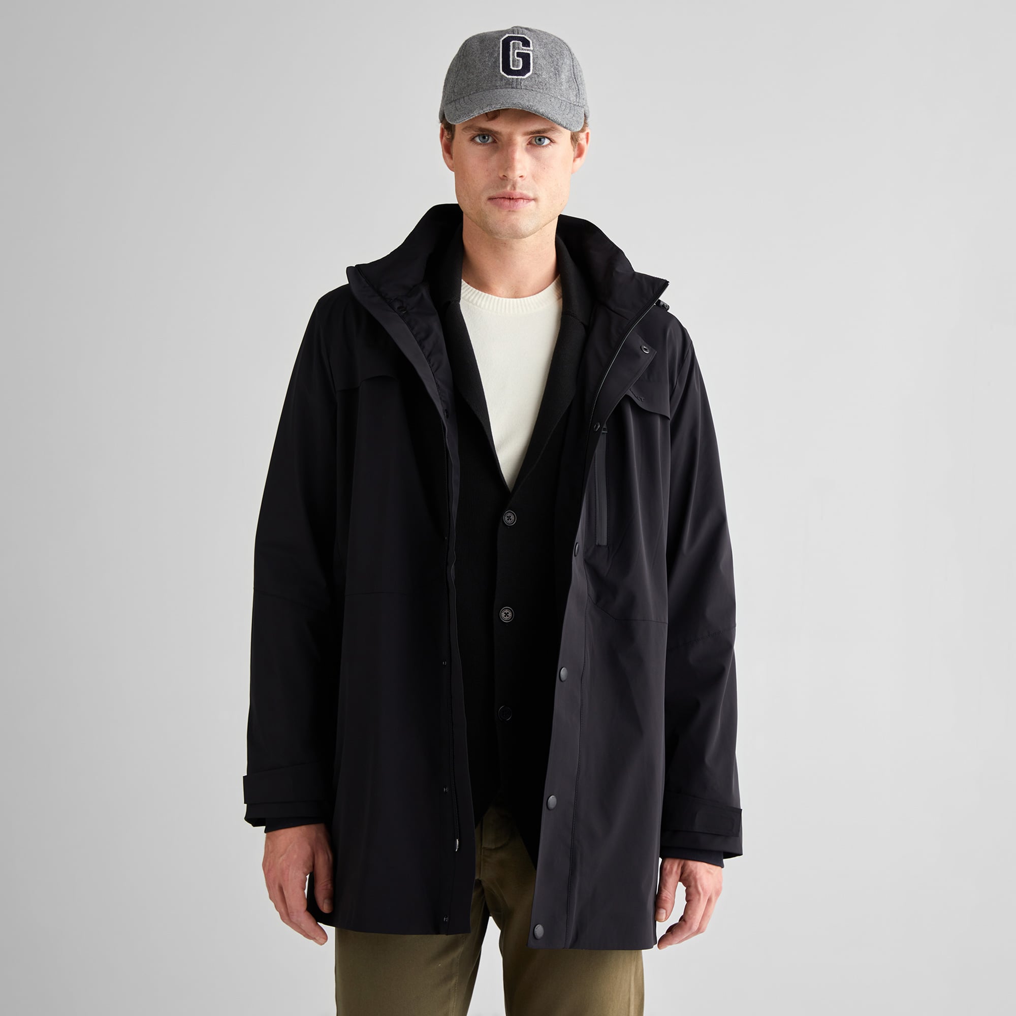  GANT Erkek Siyah Standart Fit Kapüşonlu Mont