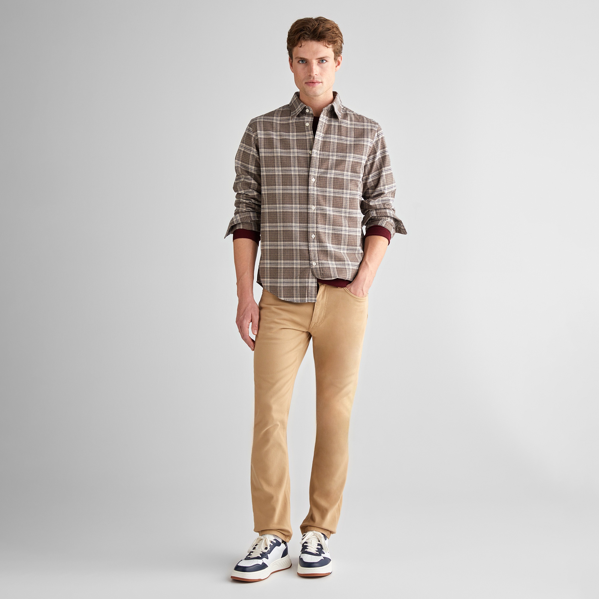 GANT Erkek Beyaz Regular Fit Bisiklet Yaka Gömlek