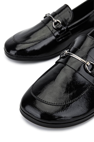  Tamer Tanca Kadın Hakiki Deri Siyah Rugan Loafer Ayakkabı